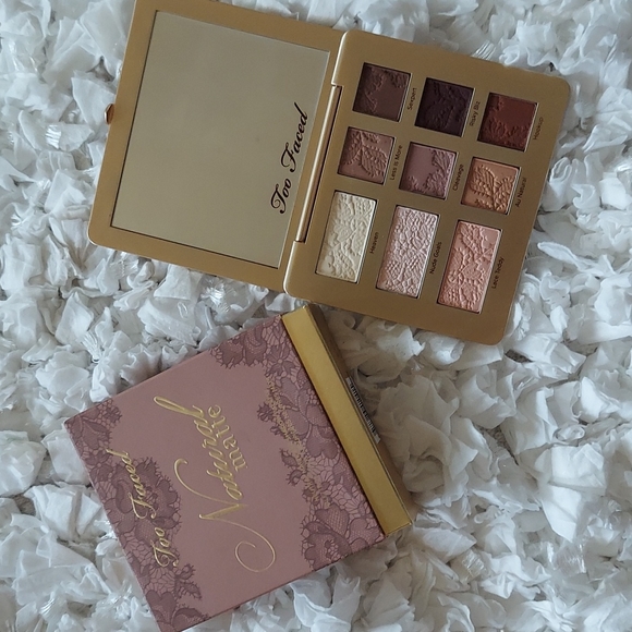 Infused 🥥 Too Faced Makeup palette (opened, swatched, not used thou)make offer - Picture 1 of 6